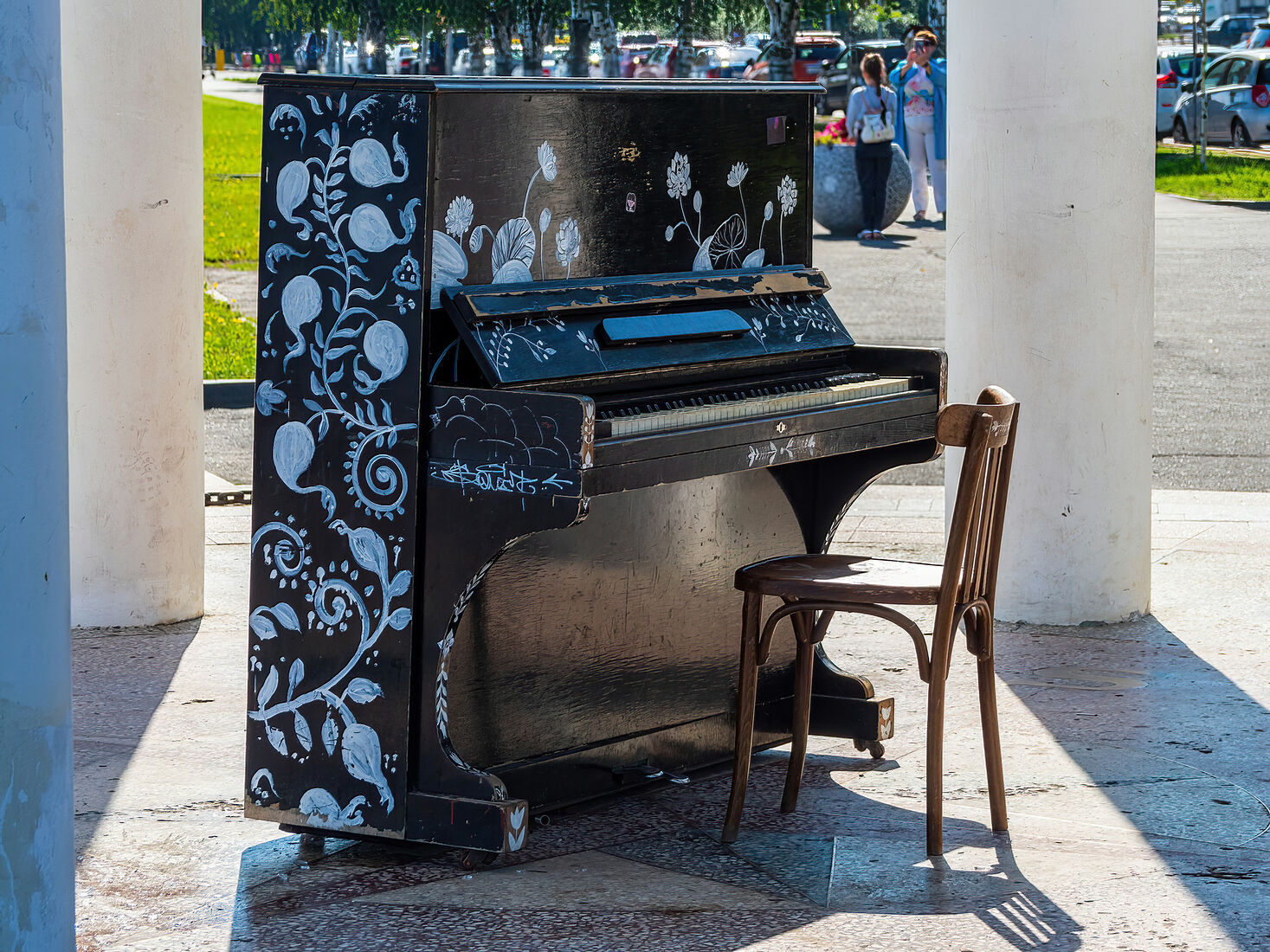 OLYMPUS DIGITAL CAMERA