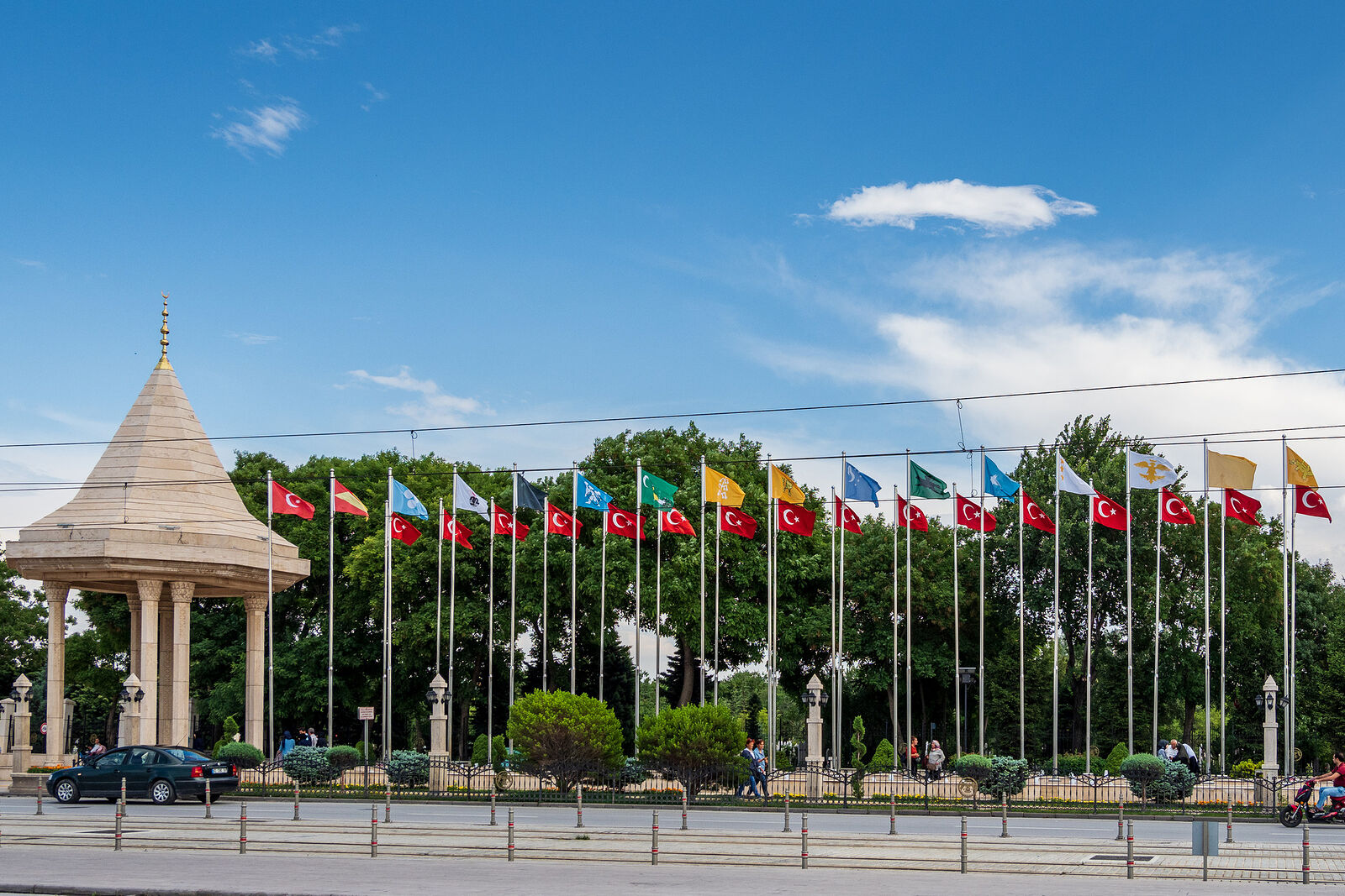 OLYMPUS DIGITAL CAMERA