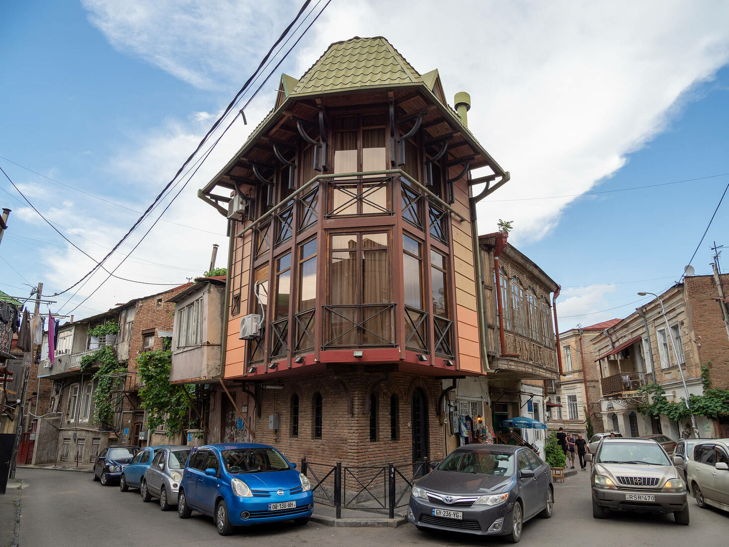 OLYMPUS DIGITAL CAMERA