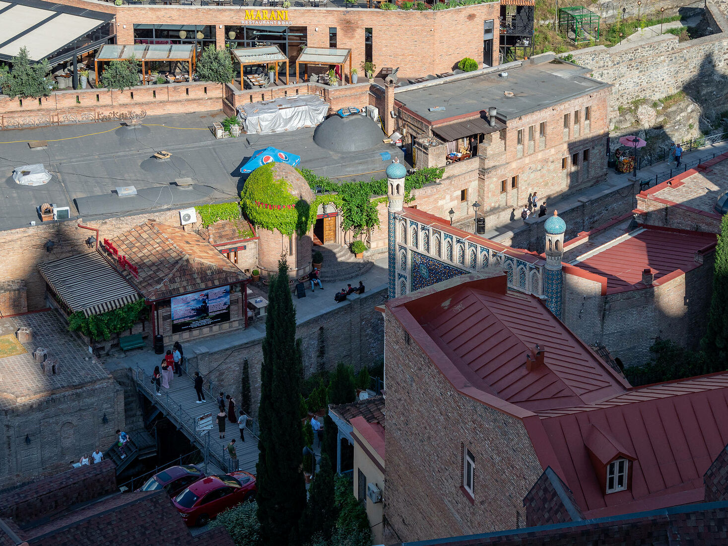 OLYMPUS DIGITAL CAMERA