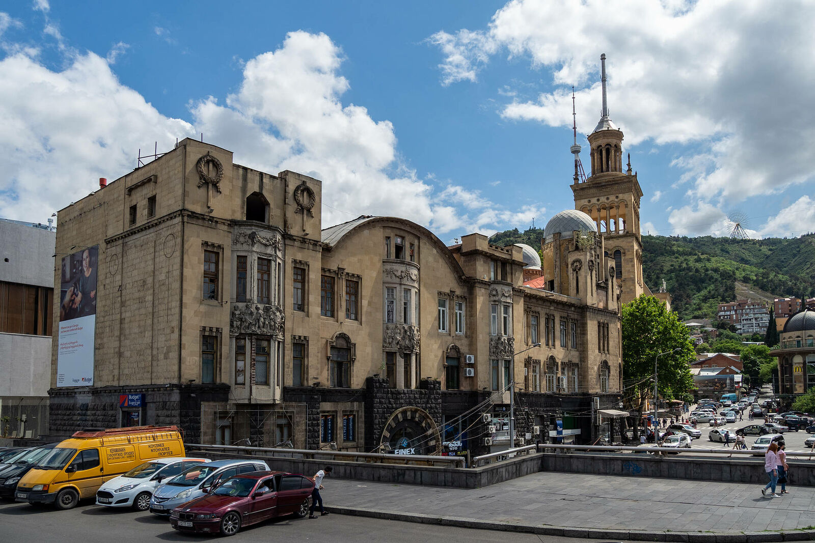 OLYMPUS DIGITAL CAMERA