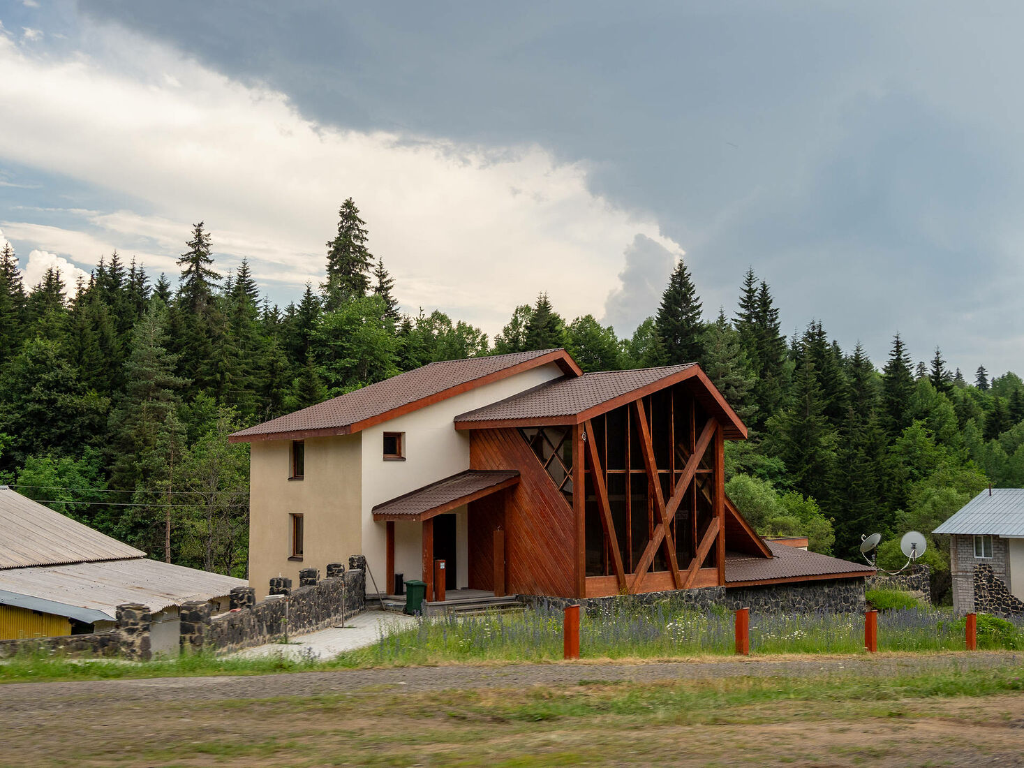 OLYMPUS DIGITAL CAMERA