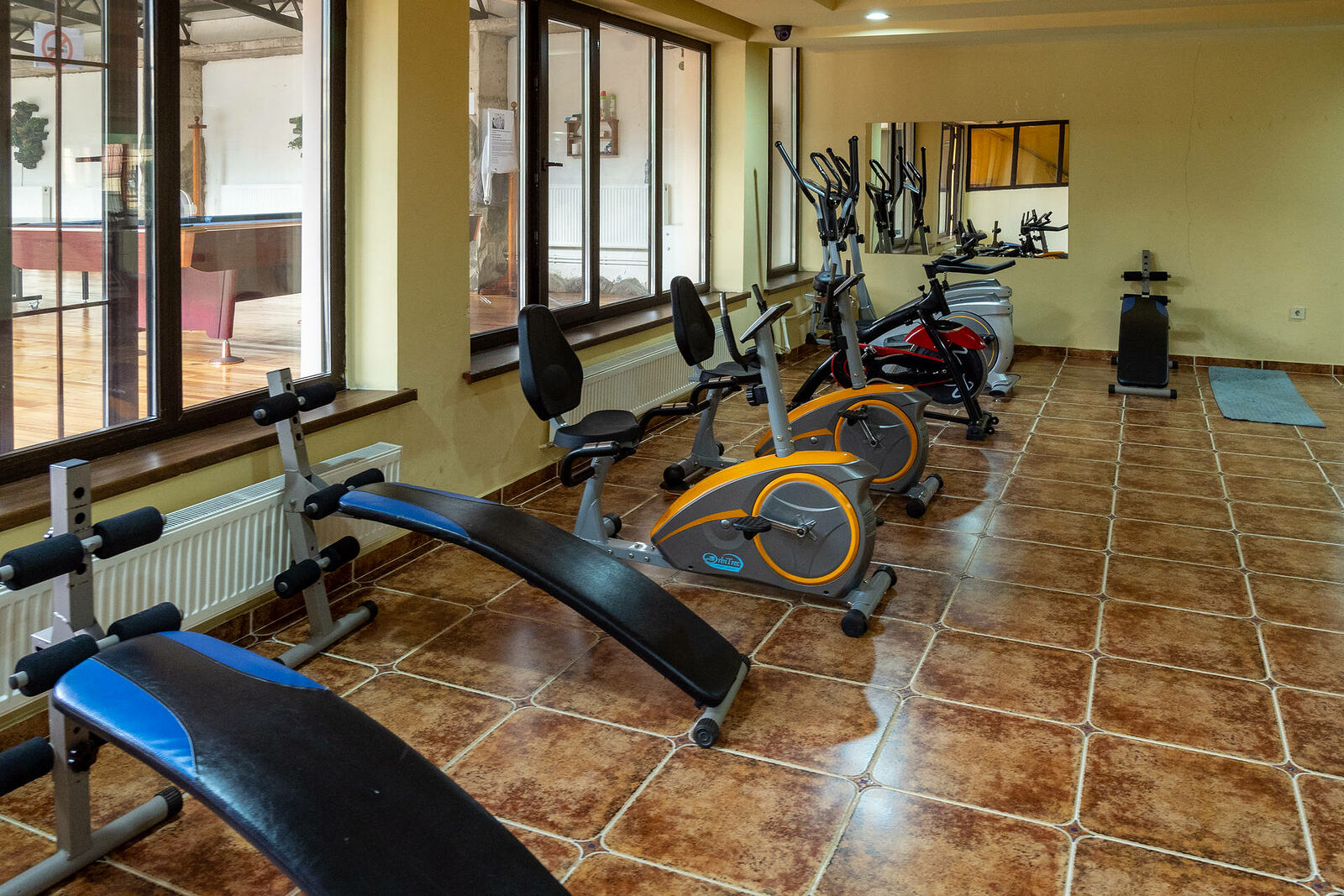 OLYMPUS DIGITAL CAMERA