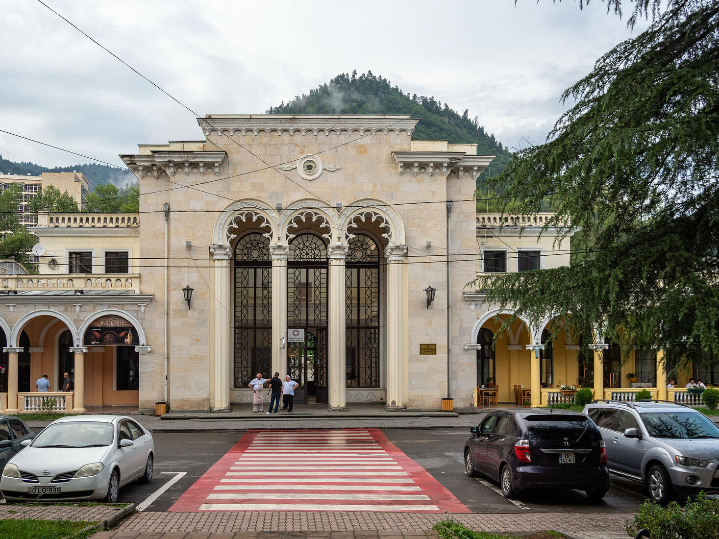 OLYMPUS DIGITAL CAMERA