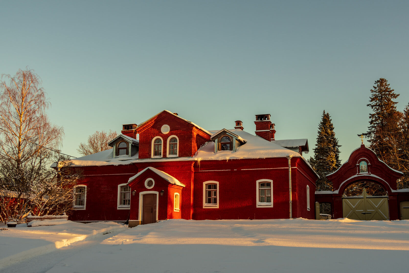 OLYMPUS DIGITAL CAMERA