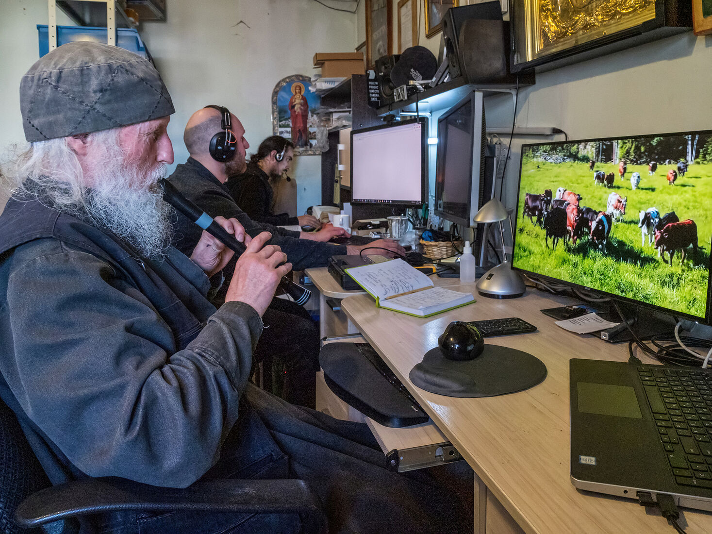 OLYMPUS DIGITAL CAMERA