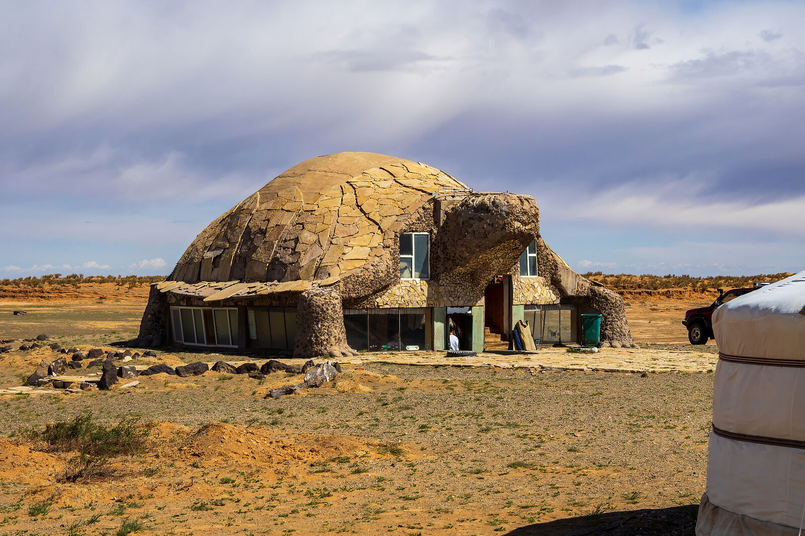 фотограф Павел Козионов. Пустыня Гоби. Из окна автомобиля. Часть 3. Отель Turto Tourist camp
